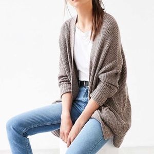 BDG Cardigan in Taupe/Brown